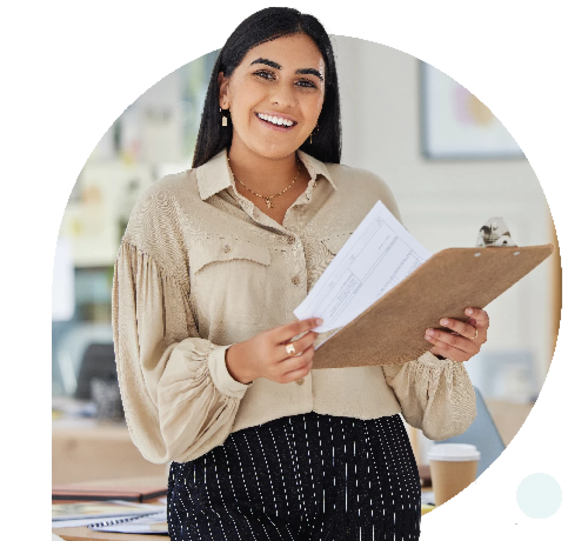 iStock-woman with clipboard 2 CUTOUT-01